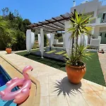 Celeste Villa