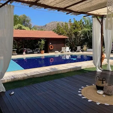 Celeste * Chania (Crete)